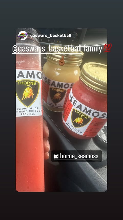 Customer story from @thorne_seamoss Instagram Reviews highlight, story 18.