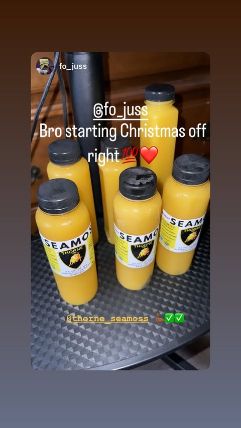Customer story from @thorne_seamoss Instagram Reviews highlight, story 26.